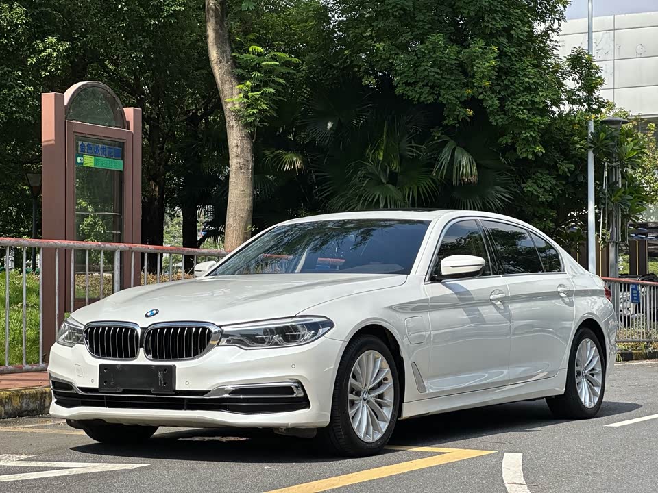 BMW 5 series BMW 5 series