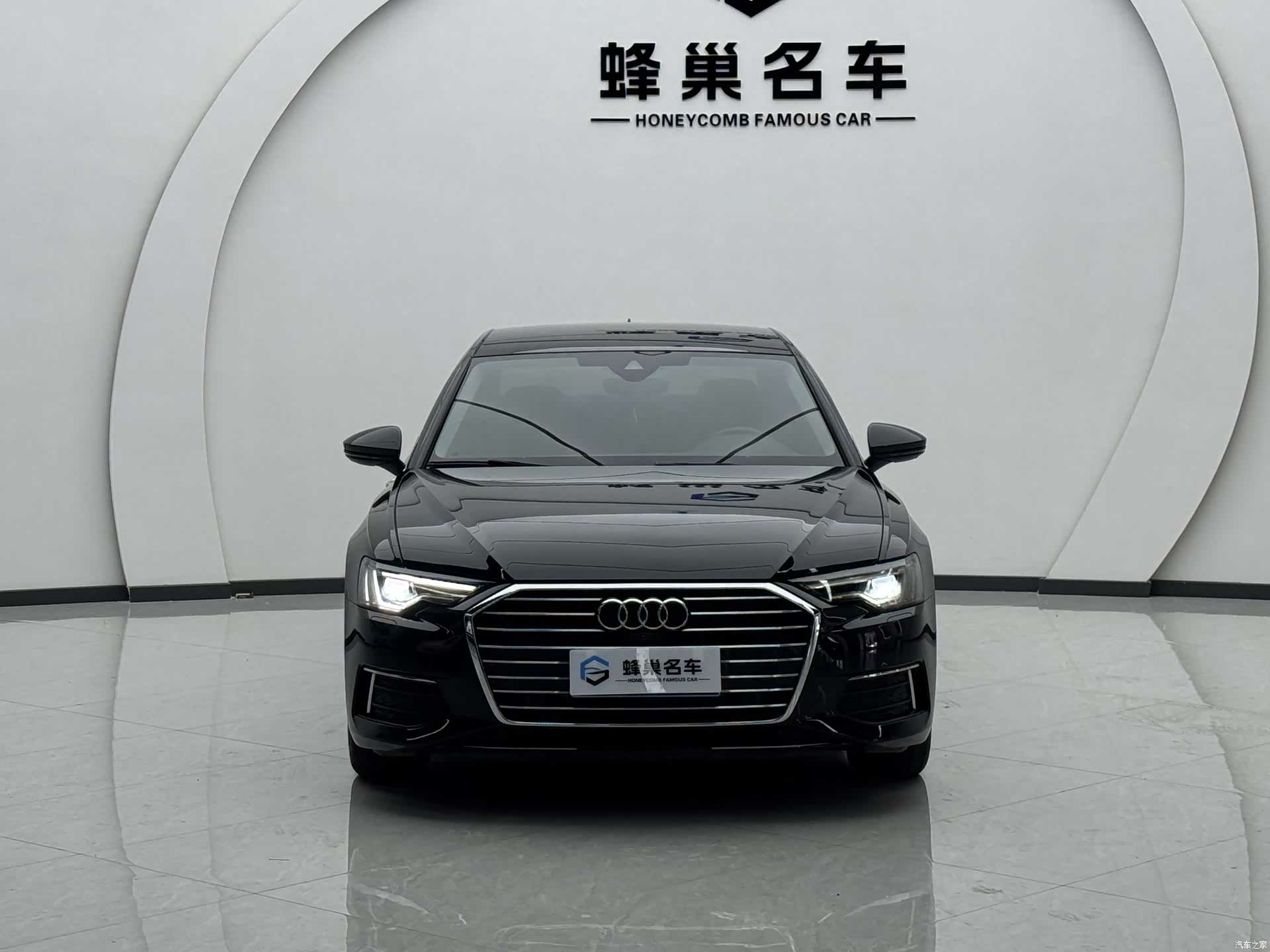 Audi A6L, 2022 все фото