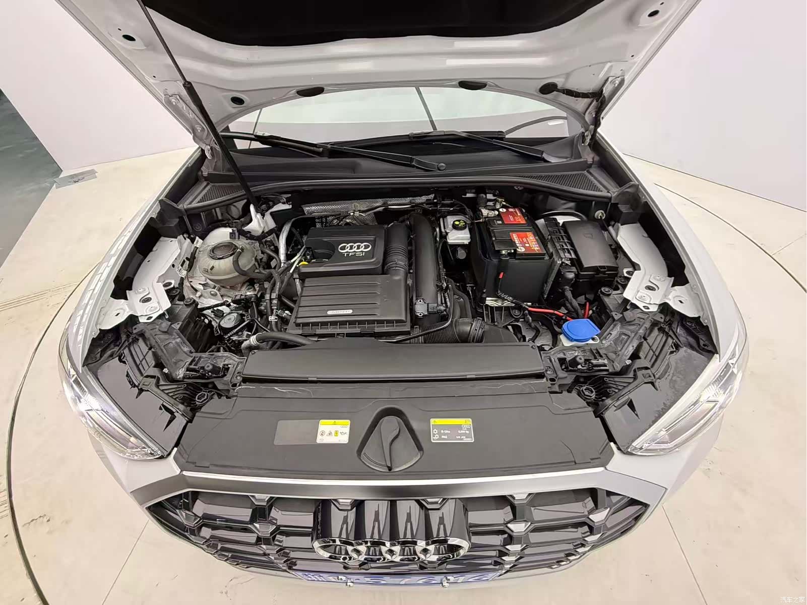 Audi Q3, 2021 8