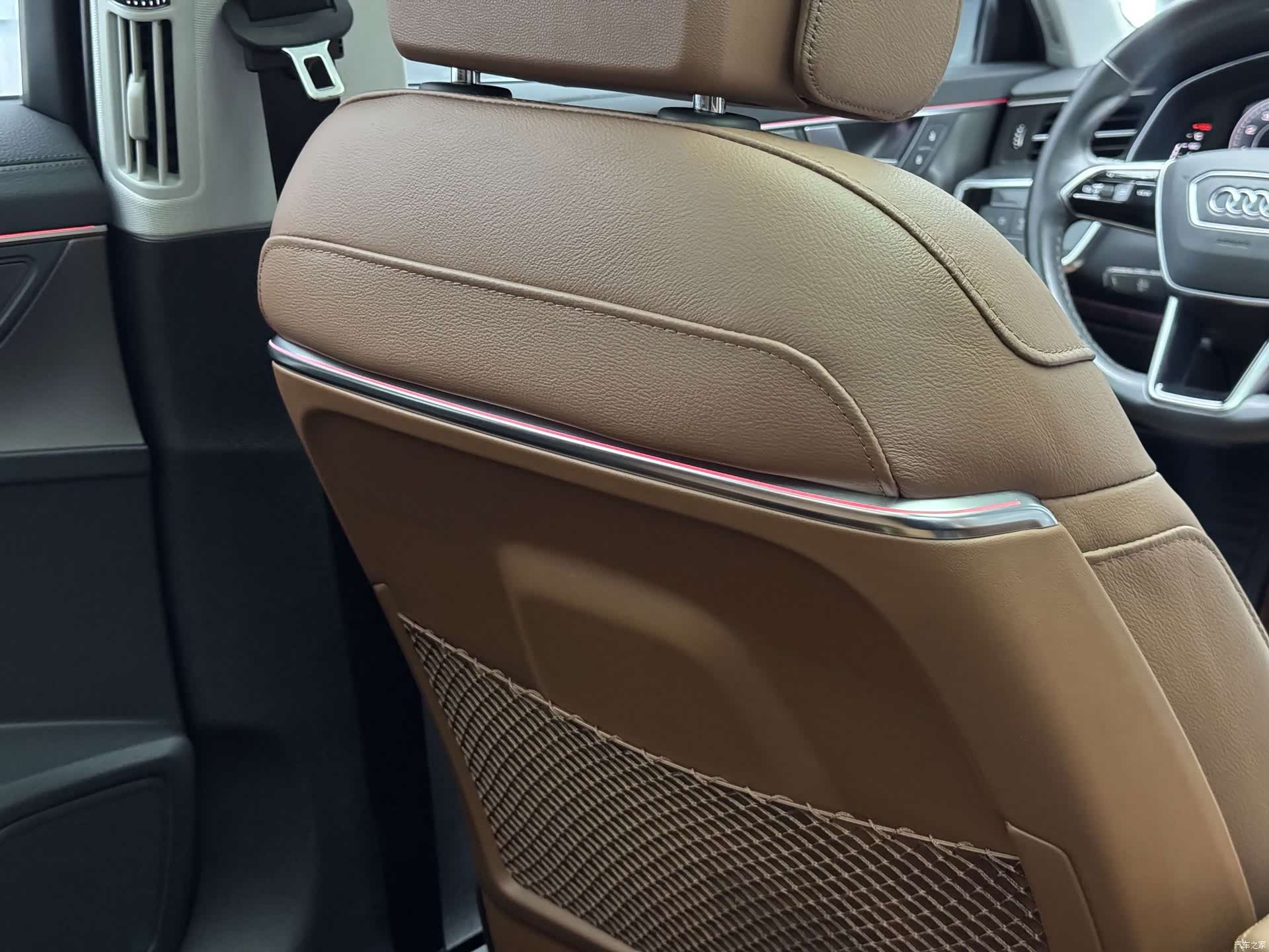 Audi A6L, 2022 7