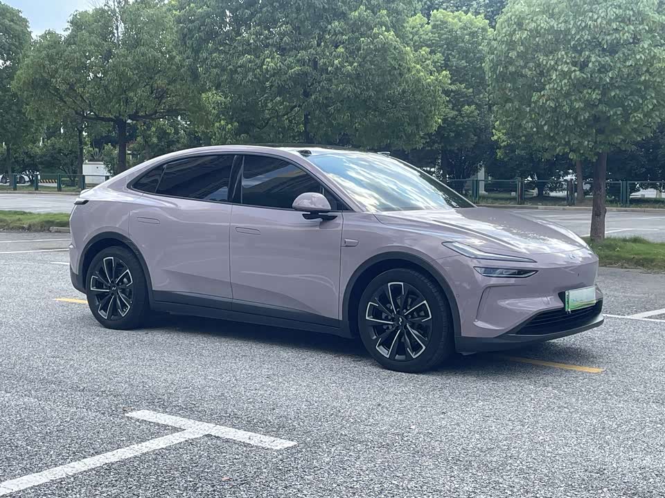 NIO L60