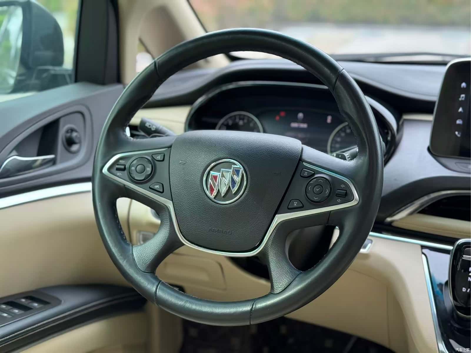 Buick GL8, 2023 12