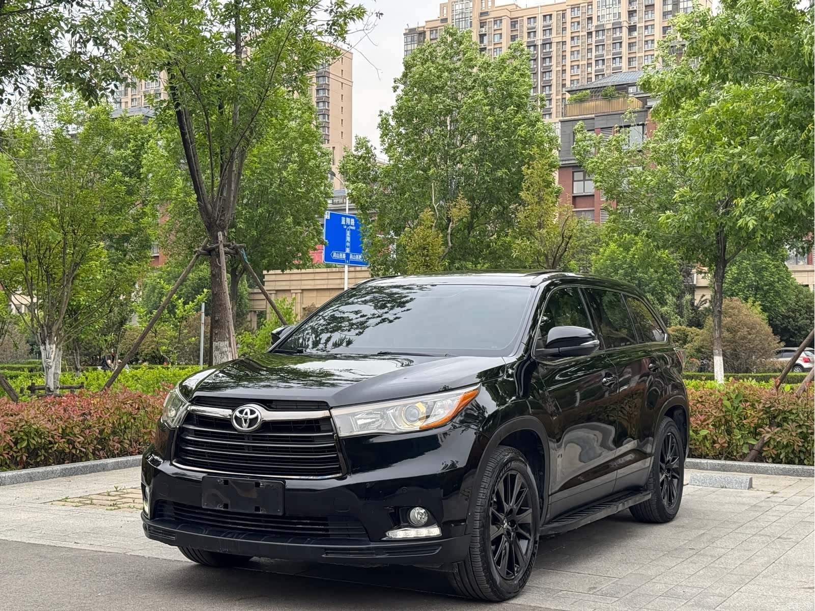 Toyota Highlander, 2017 1