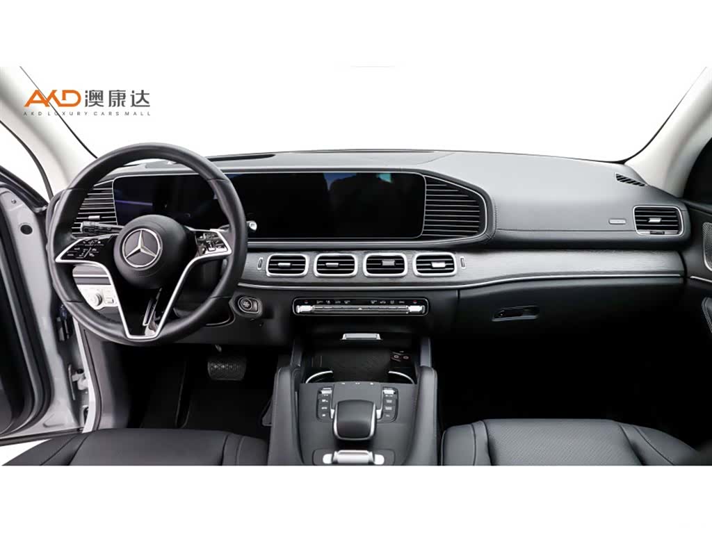 Mercedes-Benz GLE, 2023 все фото