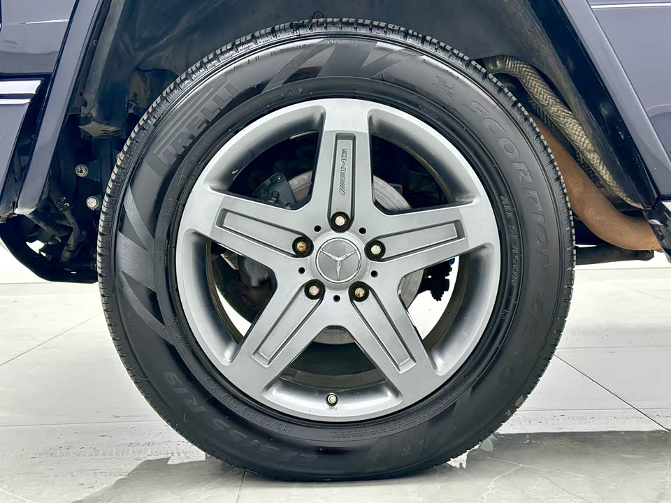 Mercedes-Benz G-class