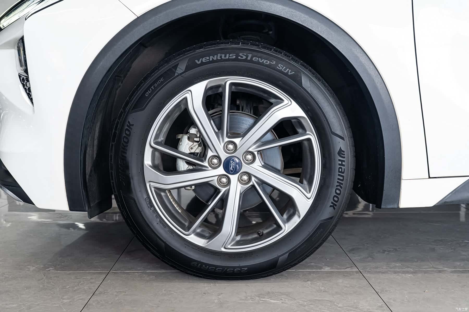 Ford Evos, 2021 4