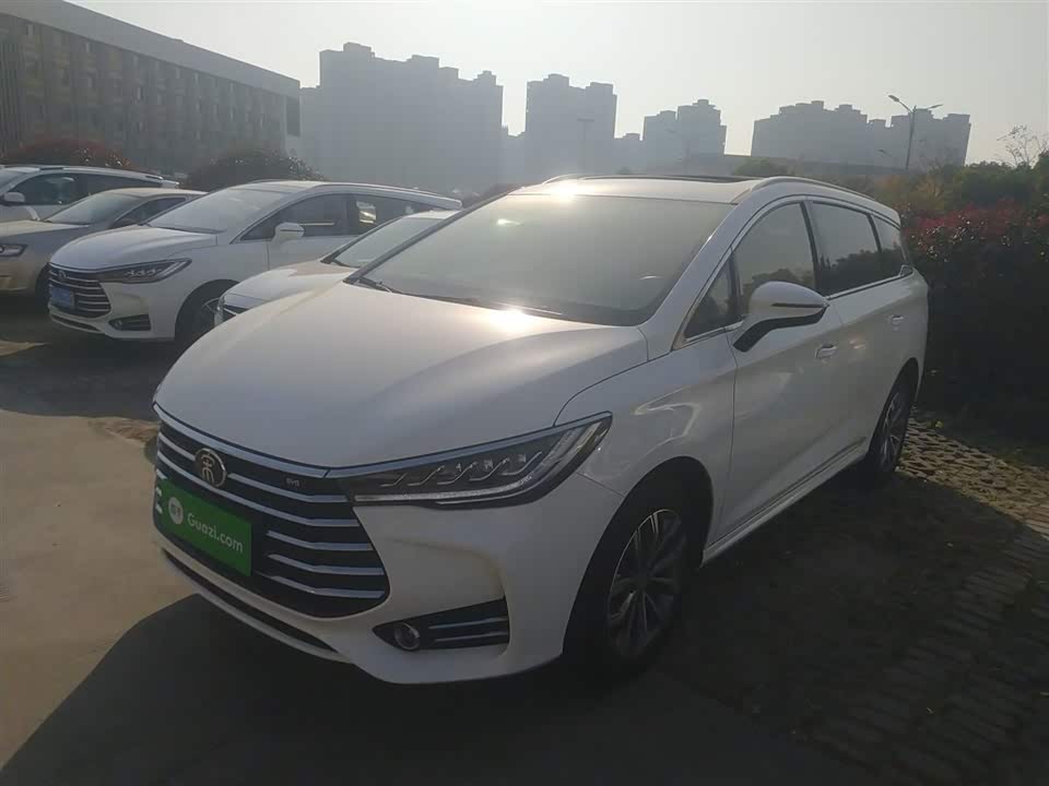 BYD Song MAX