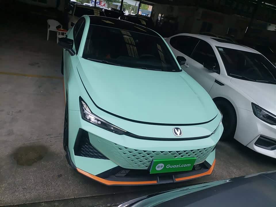 Changan UNI-V