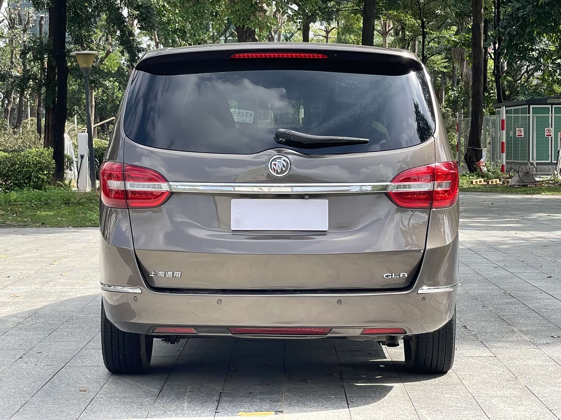 Buick GL8, 2015 14