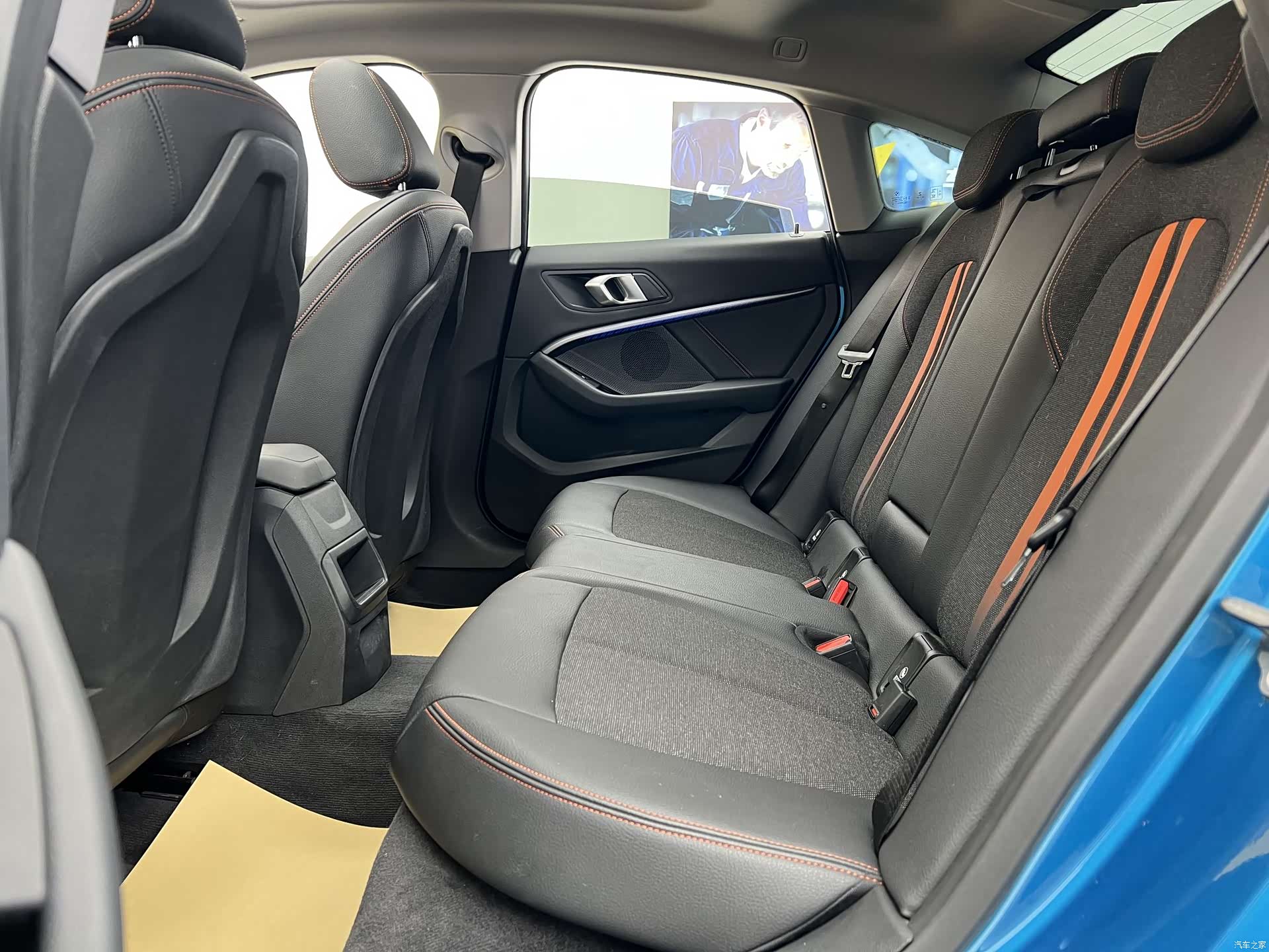 BMW 2 Series, 2023 все фото
