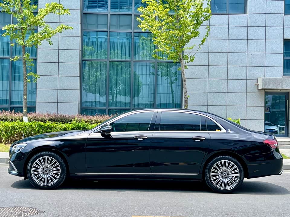Mercedes-Benz E-class Mercedes-Benz E-class