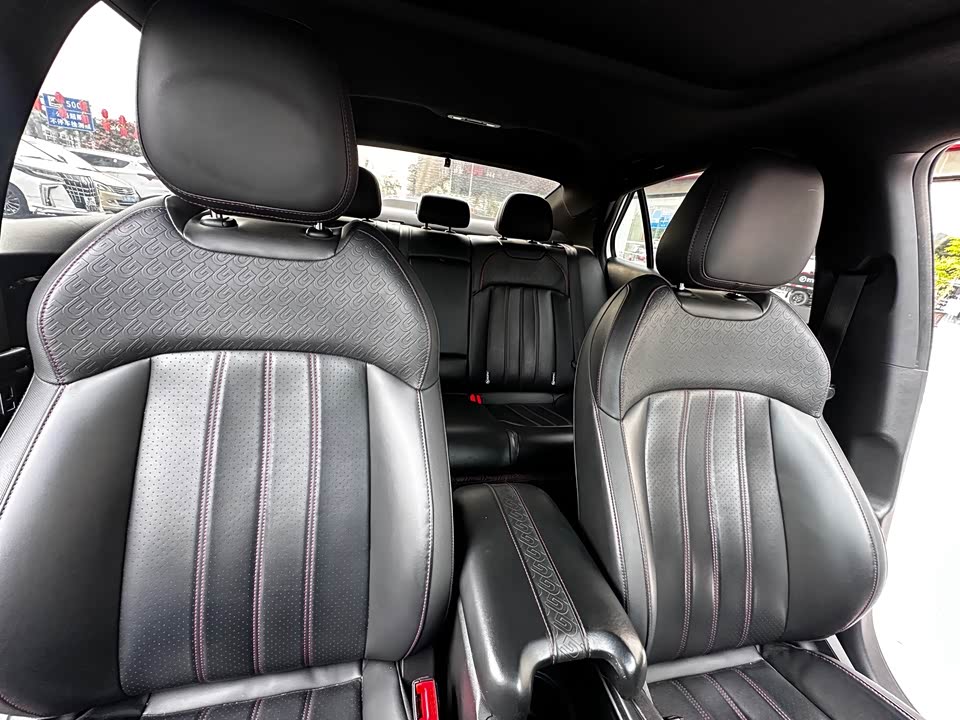 Trumpchi Shadow Leopard