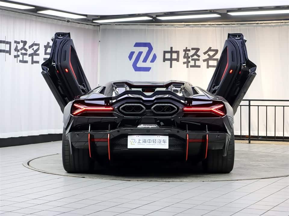 Lamborghini Revuelto Lamborghini Revuelto