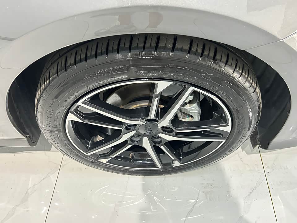 Geely Binrui Geely Binrui