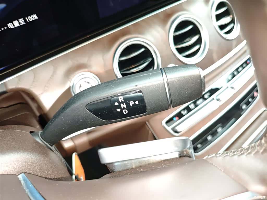 Mercedes-Benz E-Class, 2022 7