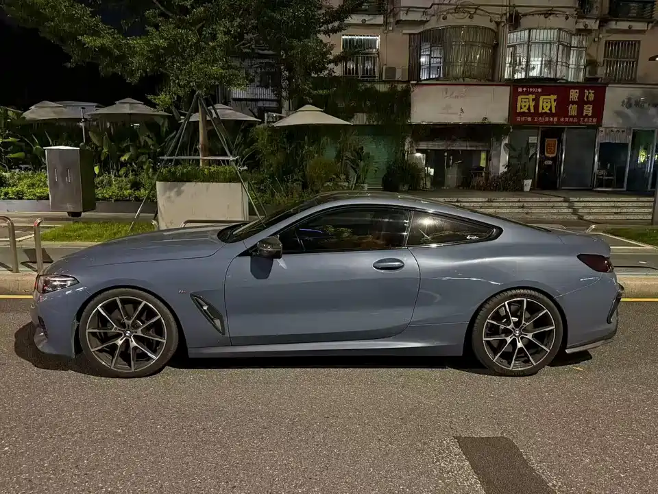 BMW 8 series