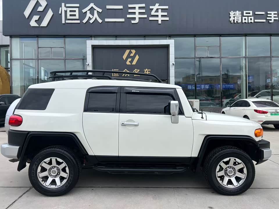 Toyota FJ Cool Luze