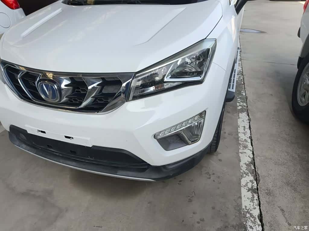 Changan CS15, 2016 18