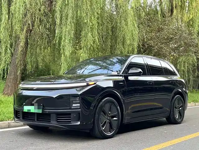 Li Auto L7 2025 — купить из Китая под заказ