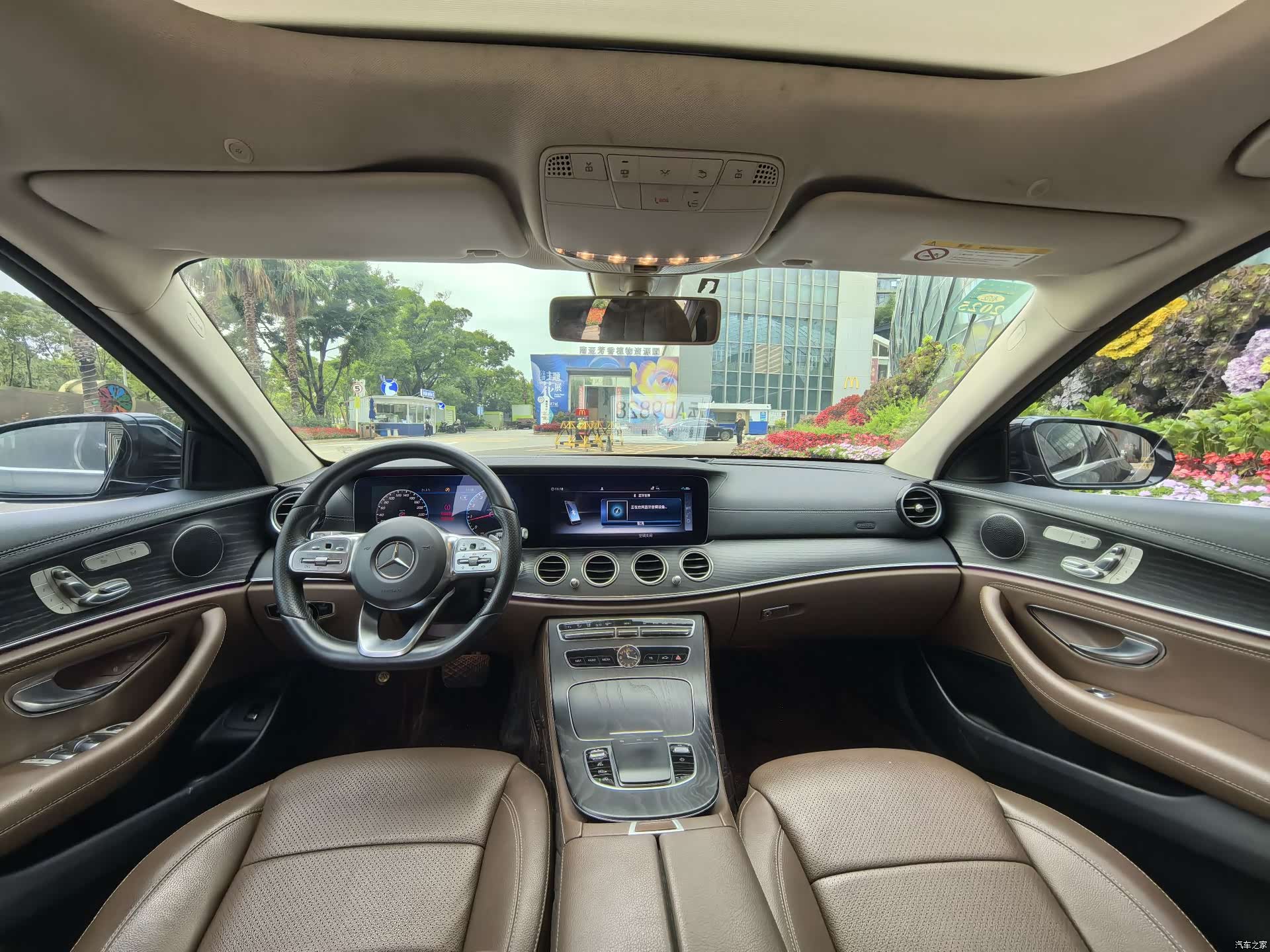 Mercedes-Benz E-Class, 2019 10