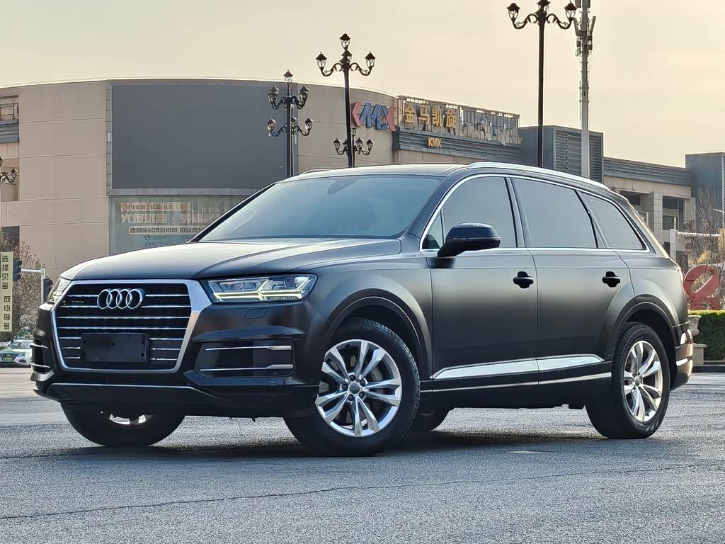 Audi Q7 2019 55 TFSI