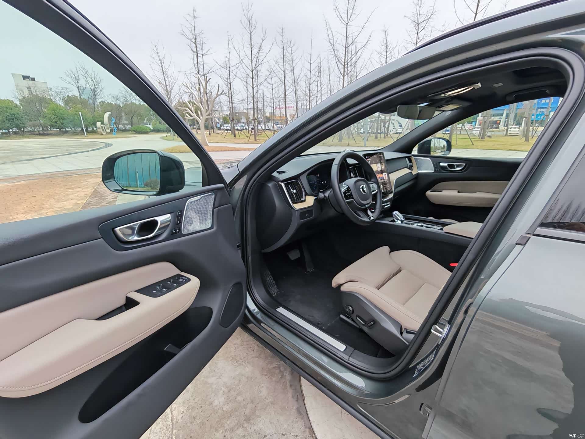 Volvo XC60, 2025 35