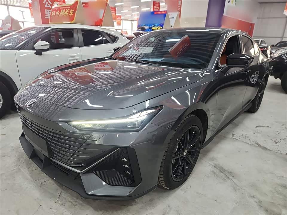 Changan UNI-V Smart iDD