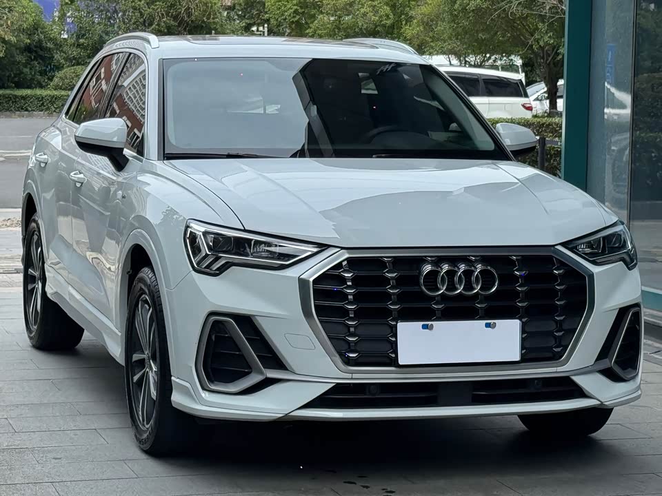 Audi Q3 Audi Q3