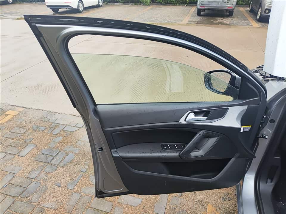 Peugeot 408 Peugeot 408