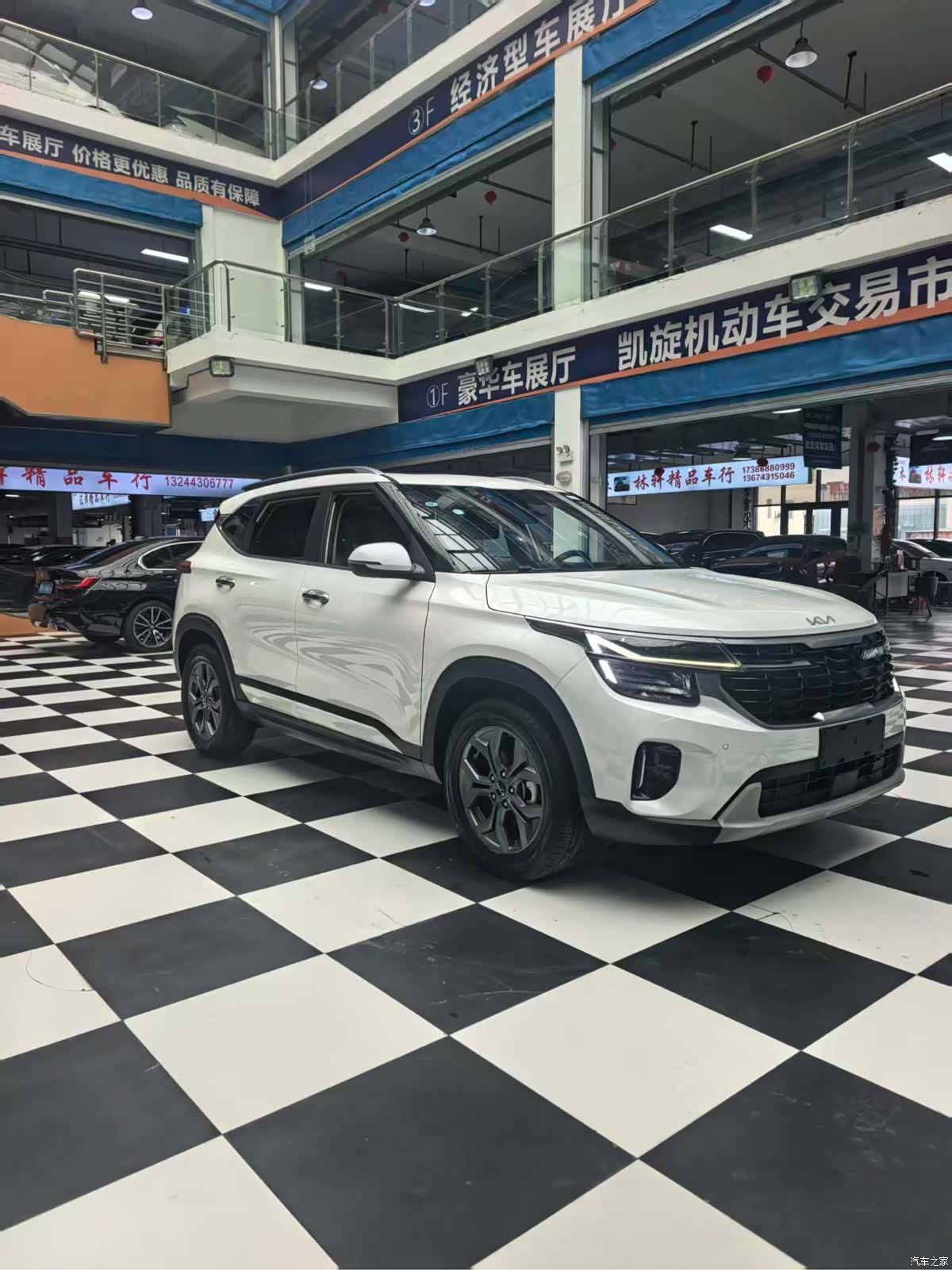 Kia Seltos, 2023 3