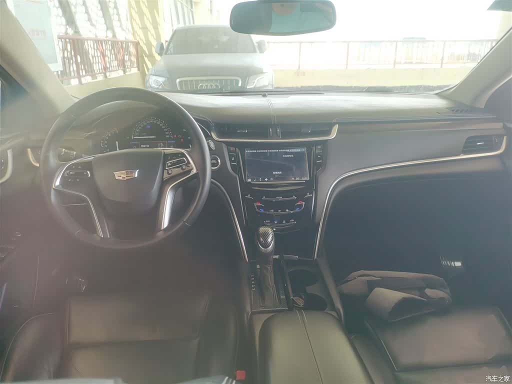 Cadillac XTS, 2018 10