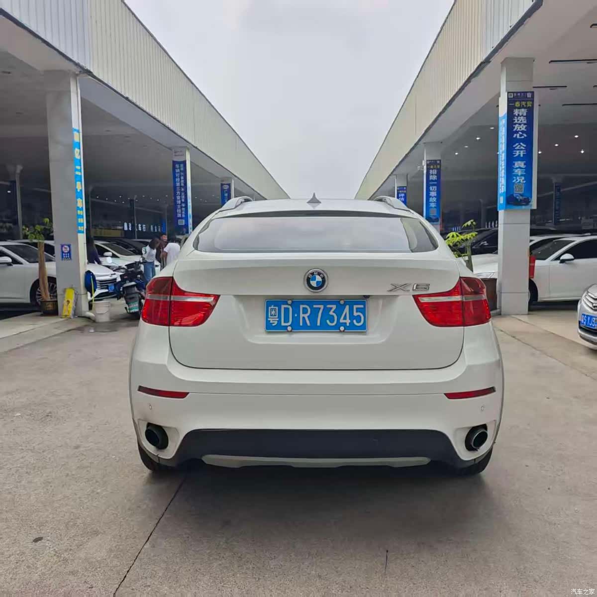 BMW X6, 2012 8