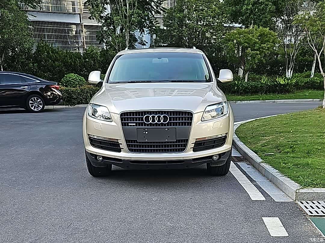 Audi Q7, 2008 3