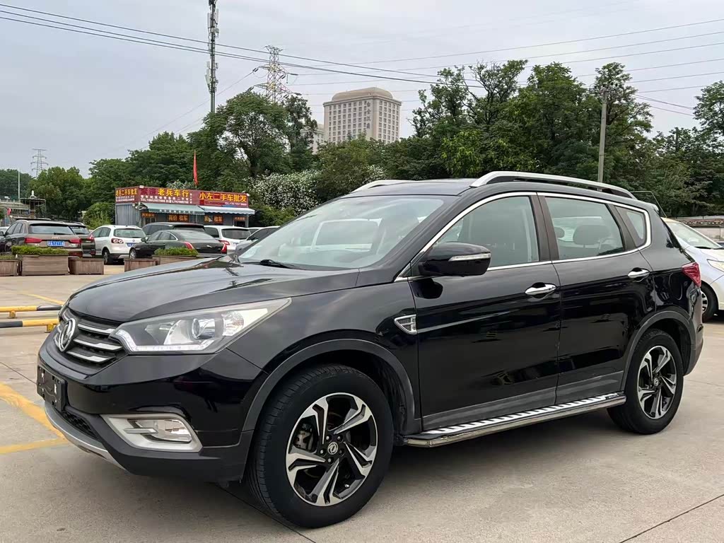 Dongfeng AX7
