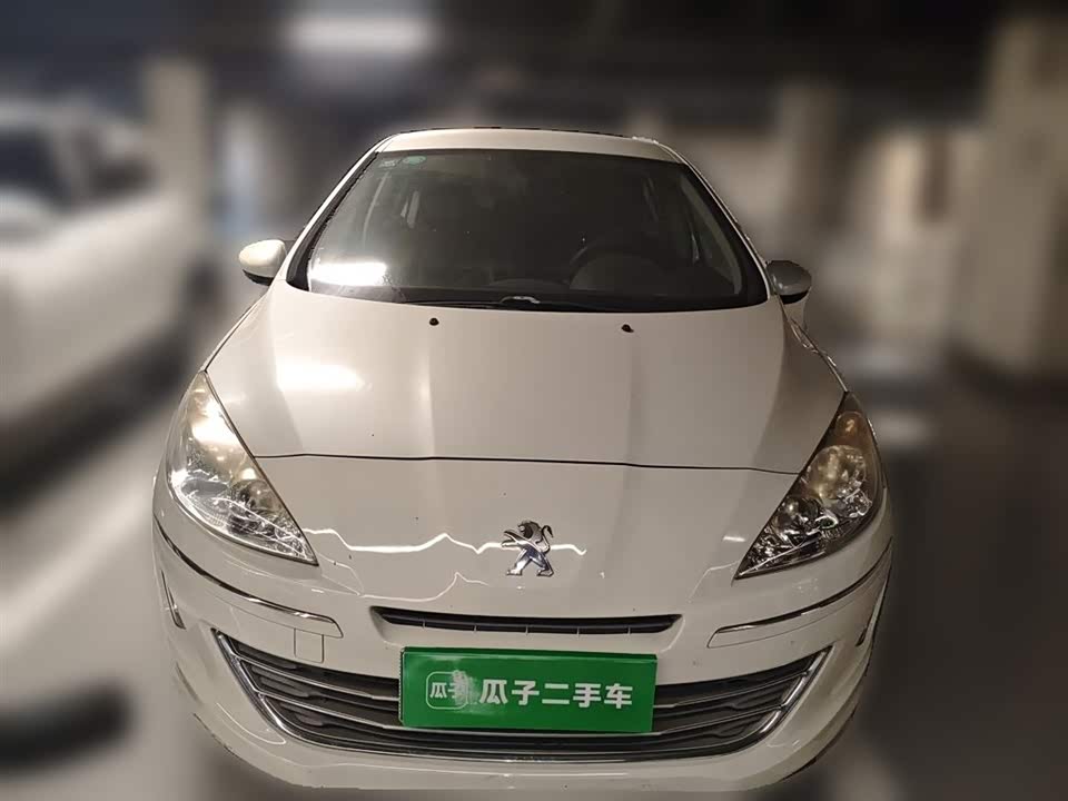 Peugeot 408