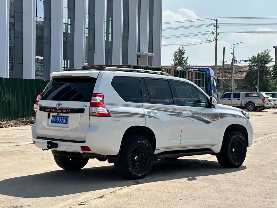 Toyota Prado