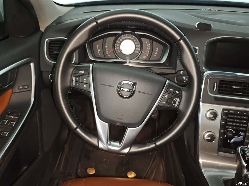 Volvo S60, 2020 11