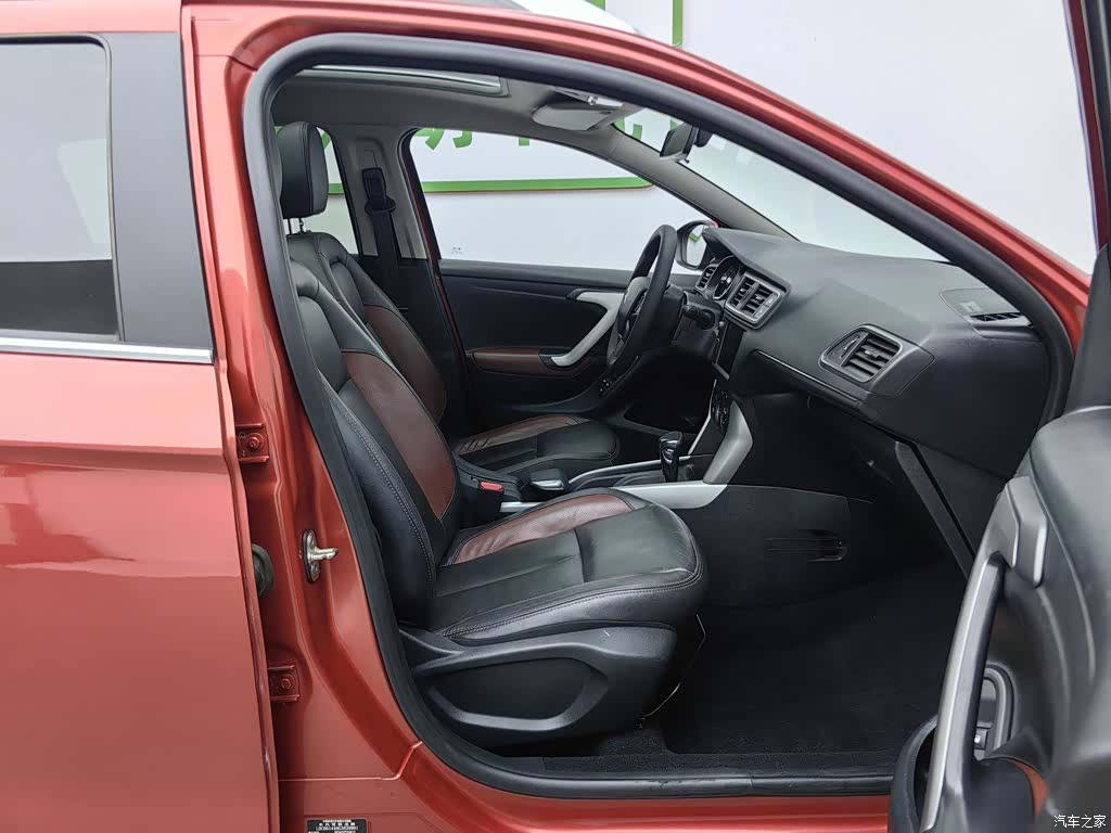 Citroen C3-XR, 2017 23