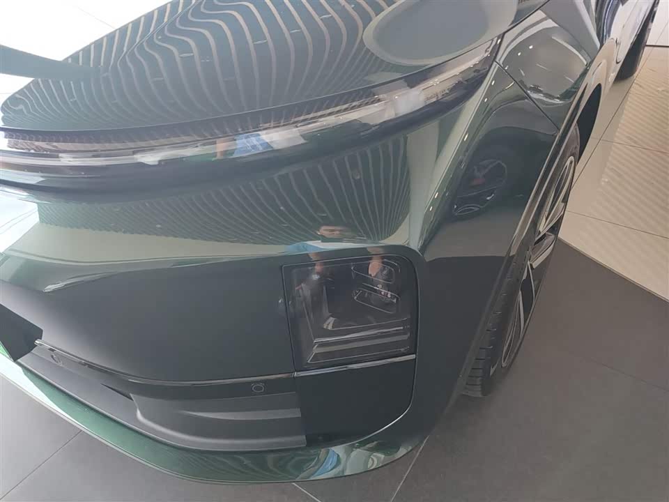 Li Auto Ideal L6