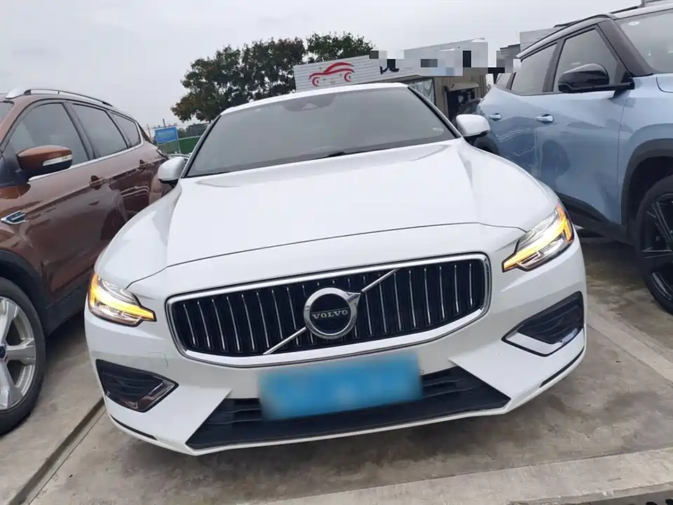 Volvo S60