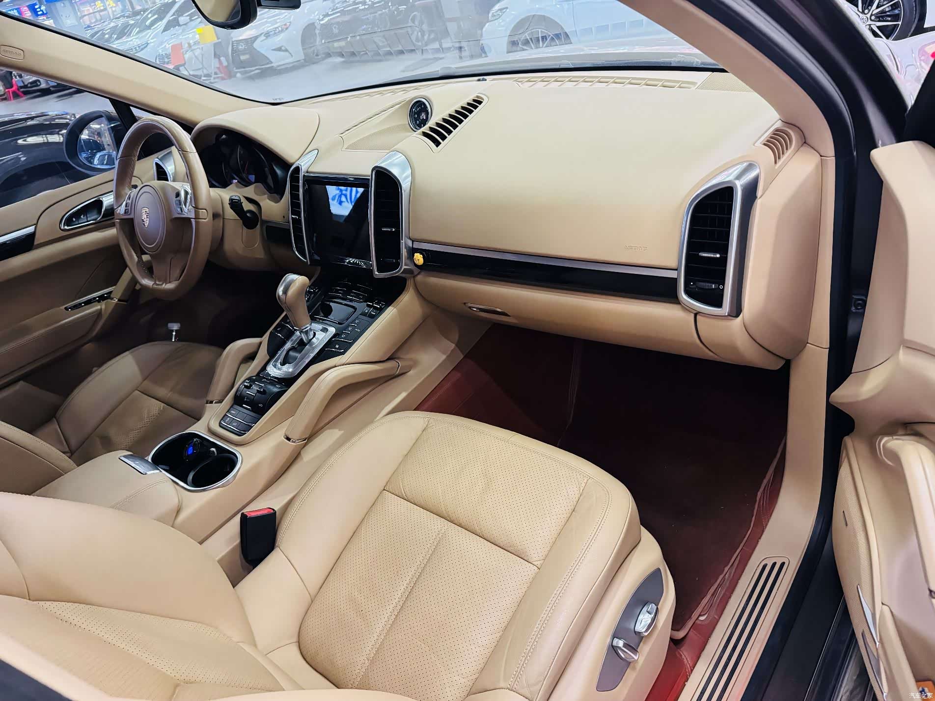 Porsche Cayenne, 2013 4