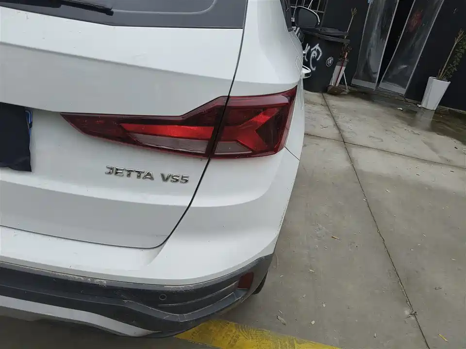Jetta VS5