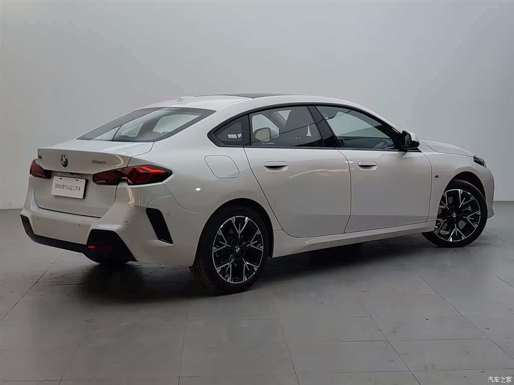 BMW 2 Series, 2025 4
