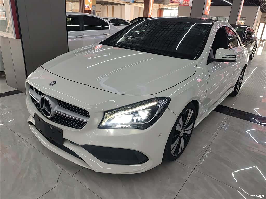 Mercedes-Benz CLA