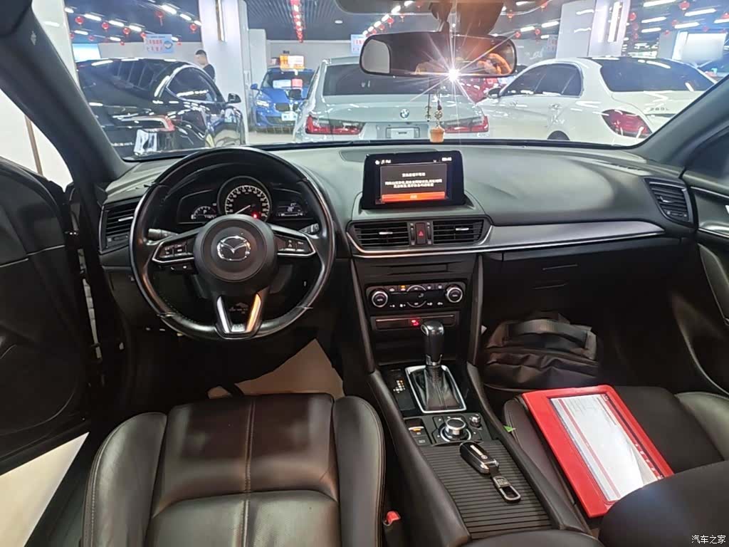 Mazda CX-4, 2020 10
