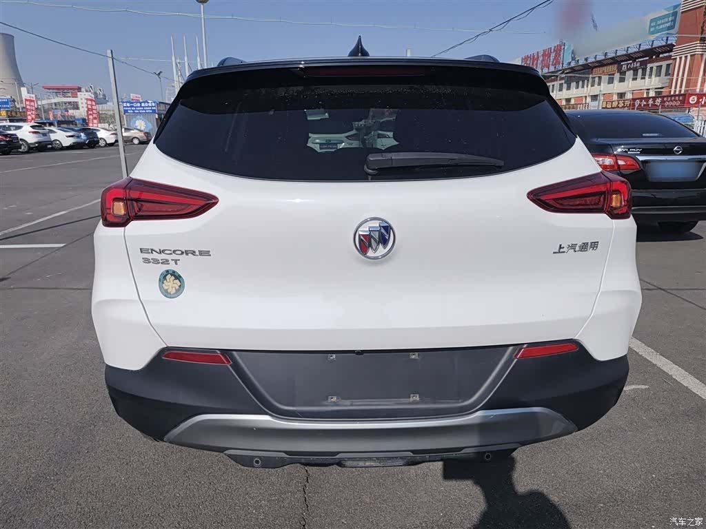 Buick Encore, 2022 4