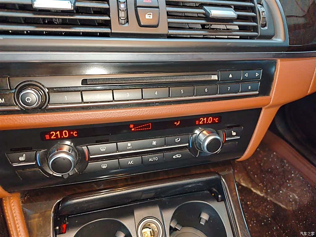 BMW 5 Series, 2015 9