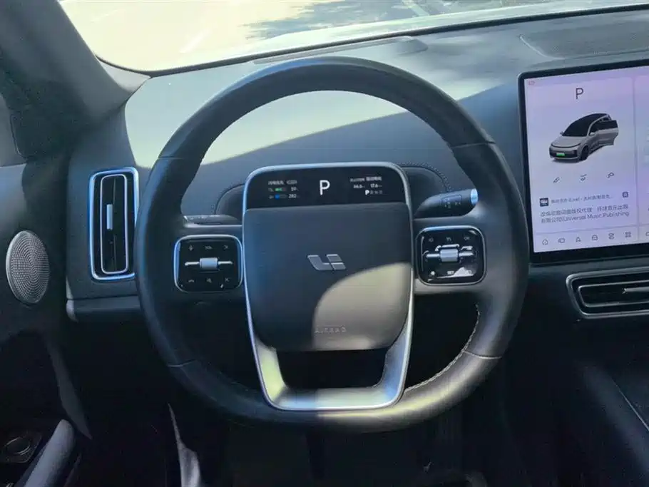 Li Auto Ideal L9