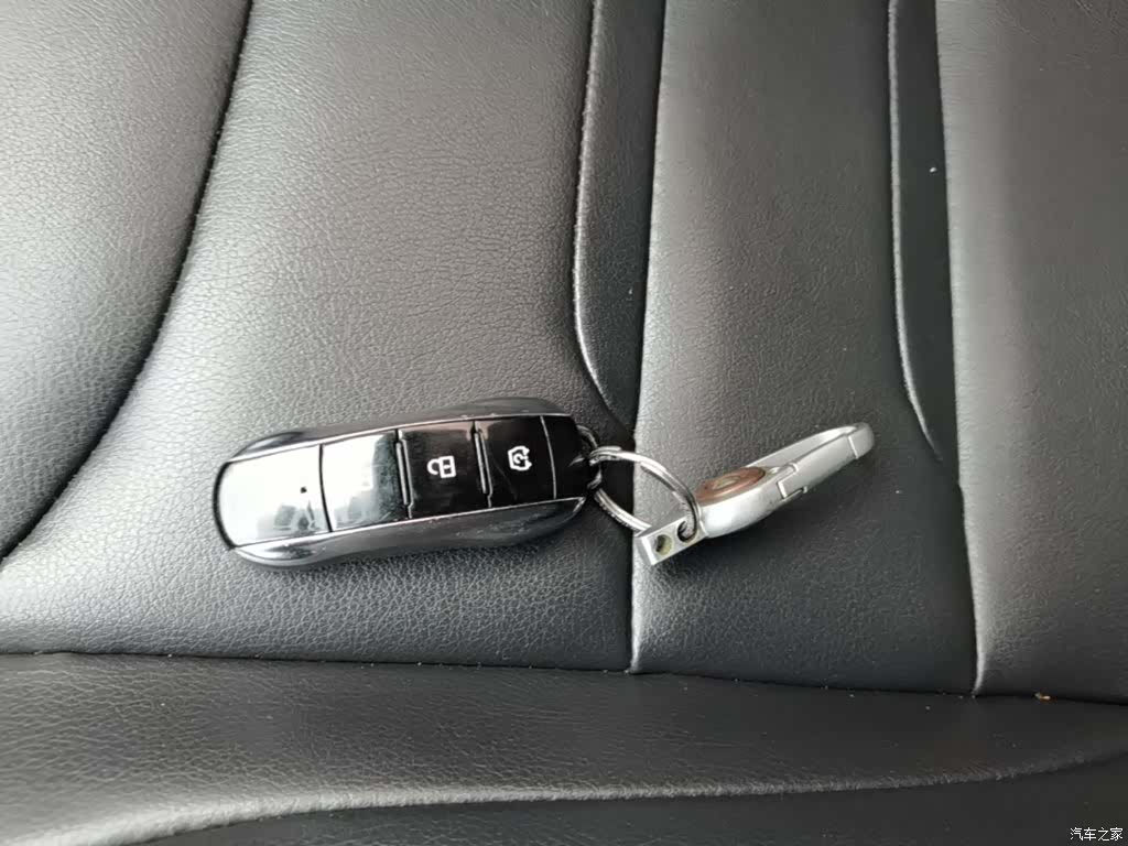 DongFeng ix5, 2019 17