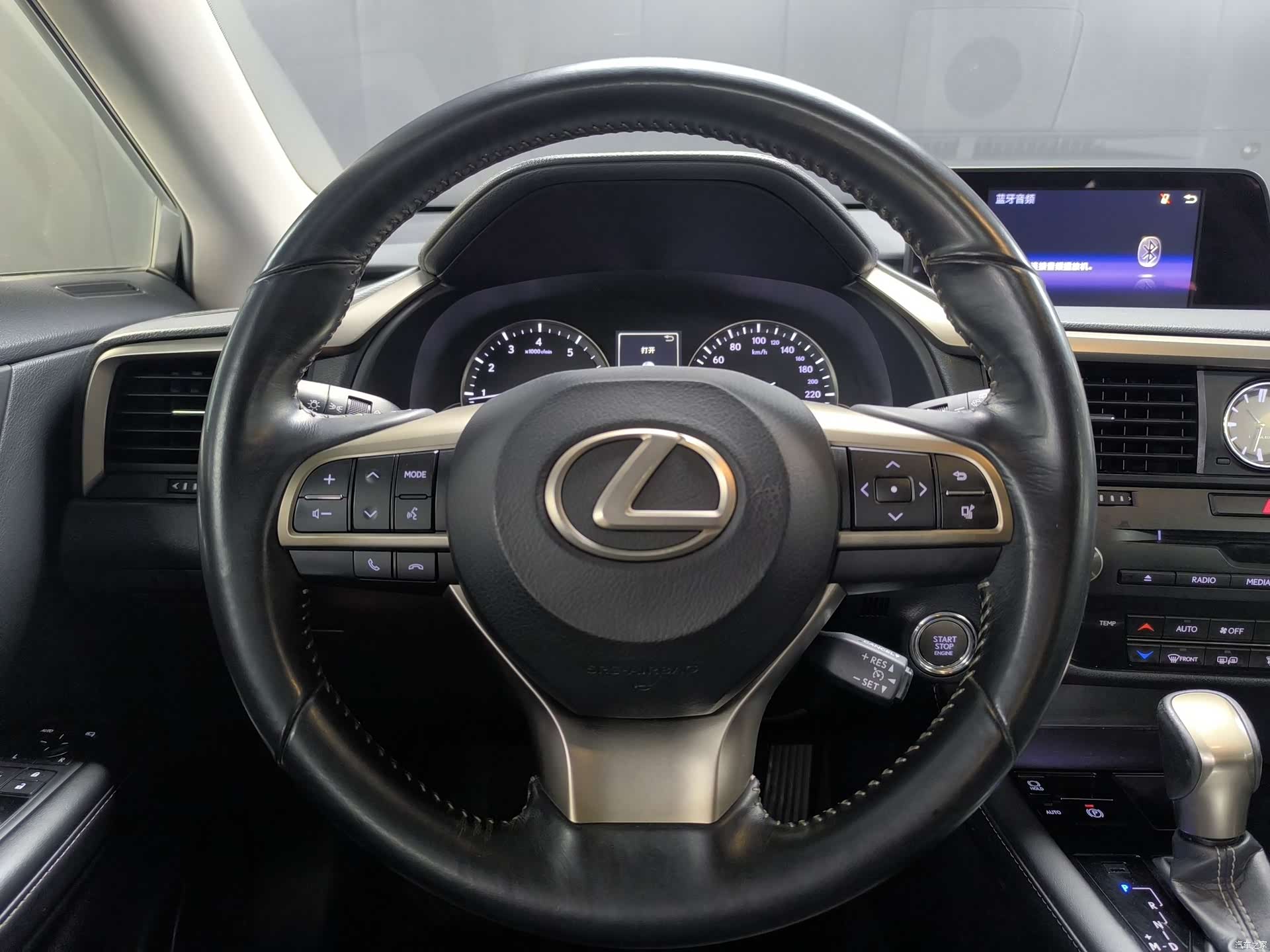Lexus RX, 2019 6